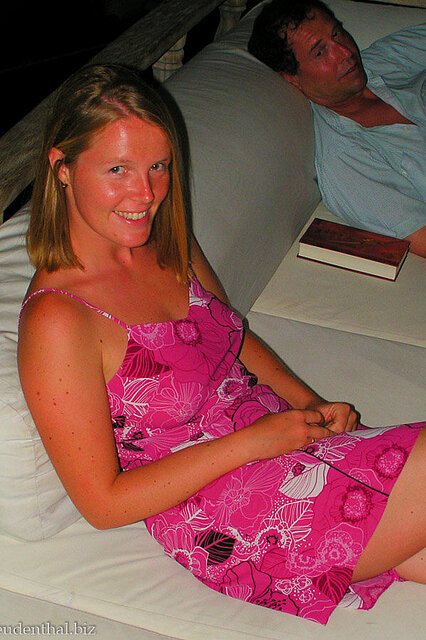Anne beim Relaxen im Hafen von Finike