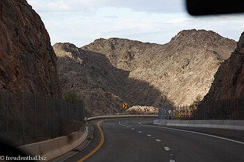 USA-Rundreise - Weiterfahrt auf der Interstate 8 nach Phoenix