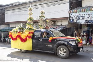 Prozession in Chiang Khong