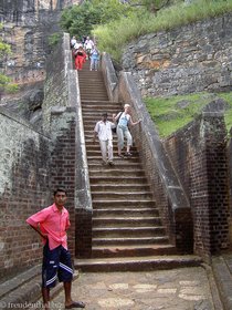 Sigiriya - Auf- und Abstiegshilfe
