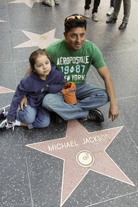Erinnerungsfoto mit Michael Jacksons Stern of Fame
