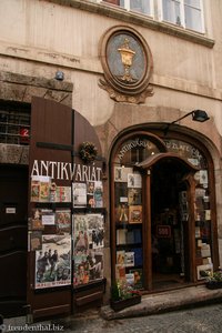 Antiquitäten-Geschäft in der Neruda-Straße