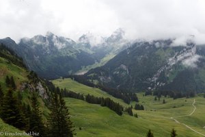 Ausblick Richtung Sämtisersee und Alpstein