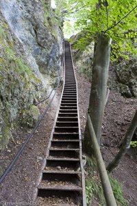 Treppenabstieg nach der Mala Osojnica