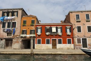 ... hinein in den Canale Cannaregio.