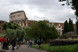 Bick von der Via Sacra zum Colosseum