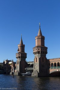 Türme der Oberbaumbrücke in Berlin