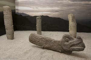 Statuen aus der San-Agustín-Kultur Kolumbiens