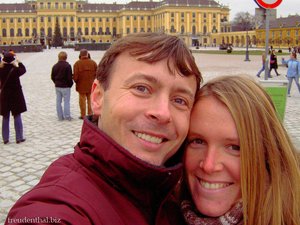Anne und Lars vor Schönbrunn