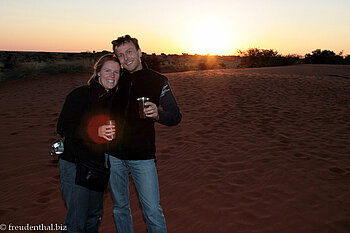 Prost! Eiswein bei der Sundowner-Bar auf der Düne