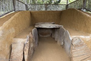 Ein Grab bei Alto de los Ídolos nahe San Agustín.