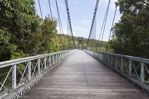 Mit Holzbohlen belegt: Pont Suspendu auf La Réunion