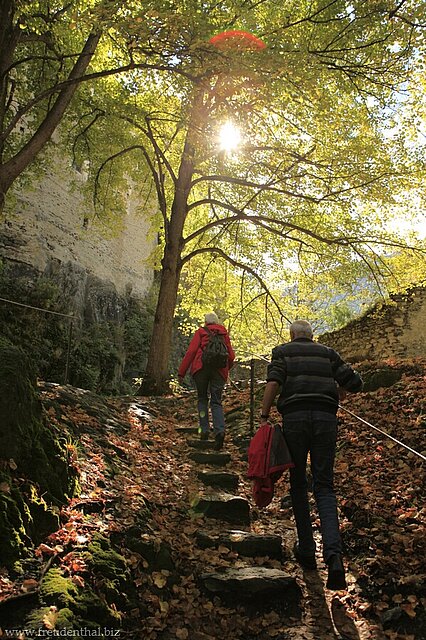 Aufstieg zur Burg Reifenstein
