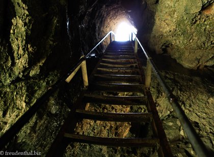 Aufstieg über den Leiterweg auf den Niederbauen