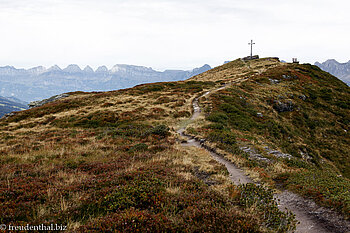 nur noch wenige Höhenmeter bis zum Garmil-Gipfel