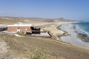 das Restaurant bei der Marneef Cave im Oman