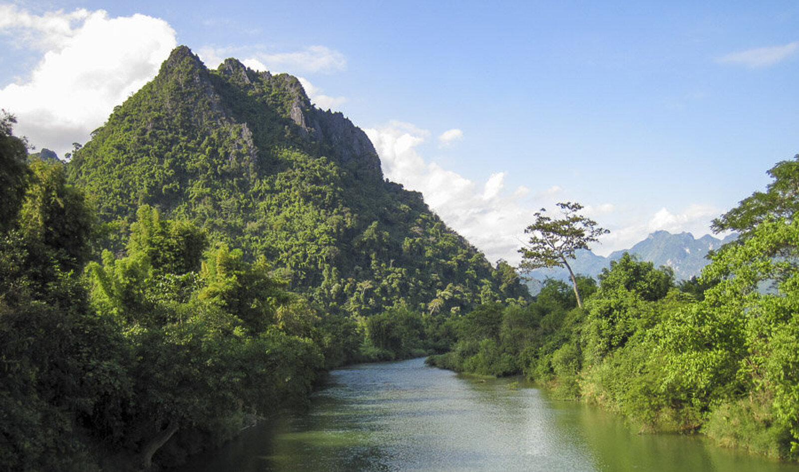 Kajaktour auf dem Nam Xong bei Vang Vieng