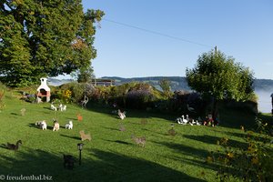 der etwas kitschige Garten vom Landhaus Waibel bei Immenstadt