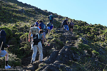 eine der geführten Wandergruppen am höchsten Berg Portugals