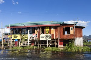 Per Boot zum Nga Phe Chaung Kloster