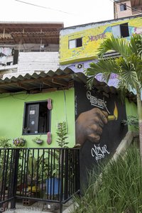 Streifzug durch das bunte Stadtviertel von Medellín