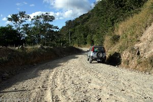 typische Straße im Bergland