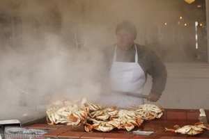 Krabben in der Garküche bei der Fishermans Wharf