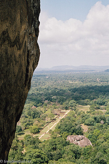 Sigiriya - Monolith in der Ebene