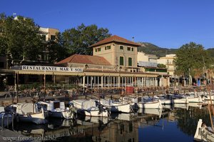 Bei den Fischerbooten von Port de Sóller