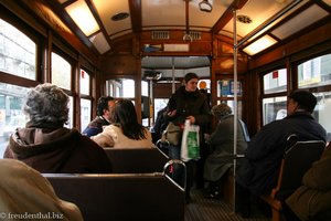 in der Straßenbahn