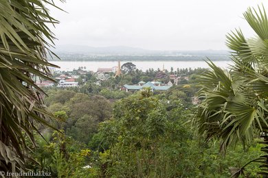 View-Point inmitten der Hügelkette über Mawlamyaing