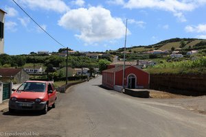 Zurück im Ort von Ribeirinha 