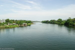 Kwai River - Blick von der Brücke über den Fluss