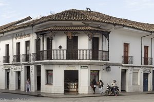 Die weißen Häuser sind typisch für Popayán.