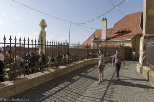 Vorbei am Café Wien in Hermannstadt