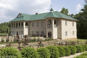 Hauptgebäude beim Kloster Rudi in Moldawien