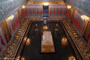 Im Mausoleum von Mohammed V.