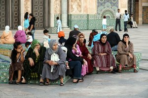 Spannung!!! Gelangweilte Frauen in Casablanca