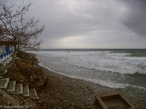 Kiesstrand bei Panagia Faneromeni