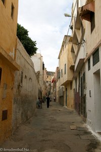 Seitengasse in der Medina von Meknès