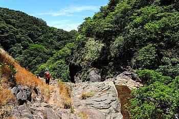 Anne bei den Cataratas Escondidas