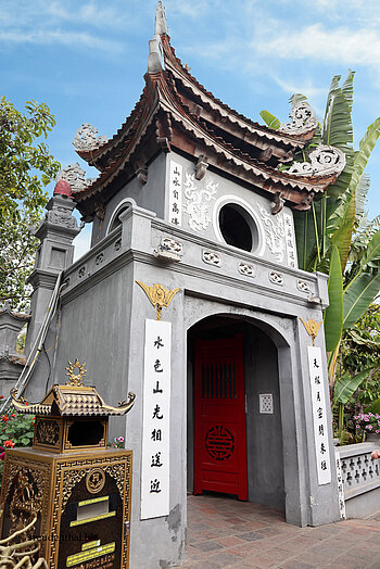 Tor zum Ngoc-Son Tempel