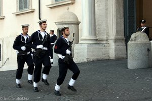 Wachablösung beim Palazzo Quirinali