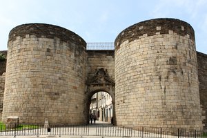 Stadtmauer Lugo - Porta de San Pedro ou Toledana