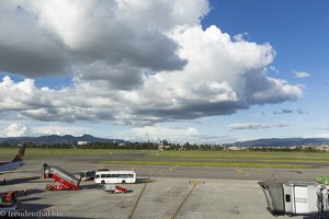 Rollfeld beim Flughafen in Bogota
