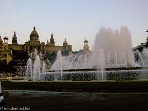 Font Mágica | Wasserspiele an der Placa d'Espana