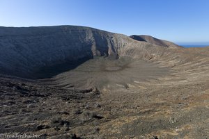 Der erste Blick in den Krater der Caldera Blanca