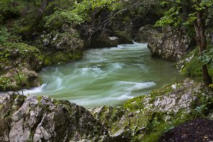 Der wilde Flusslauf der Mostnice nach starken Regenfällen.