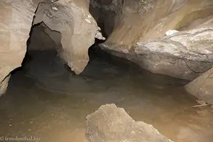 See in den Sterkfontein Caves von Südafrika