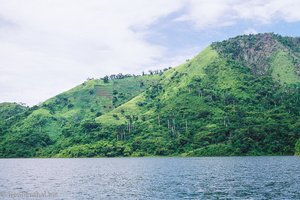 Auf dem Bergsee in Kuba